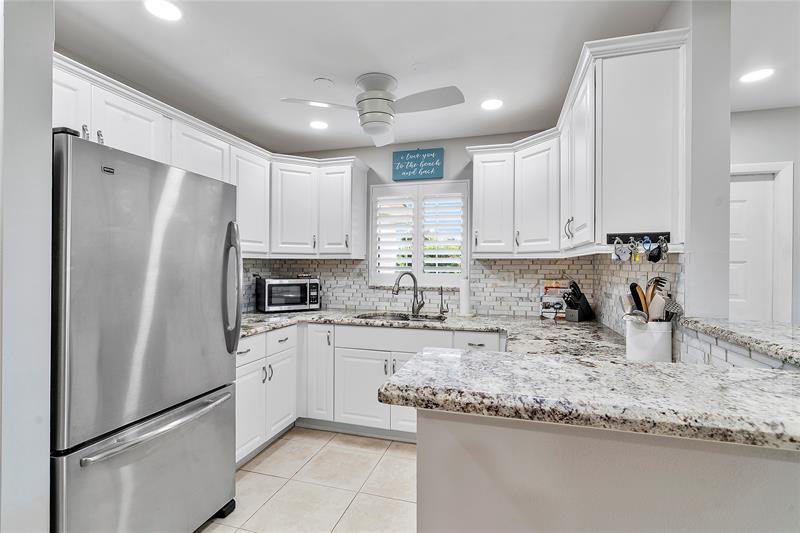 Image 10 of 31 For 4570 3rd St  A