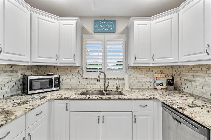 Image 11 of 31 For 4570 3rd St  A