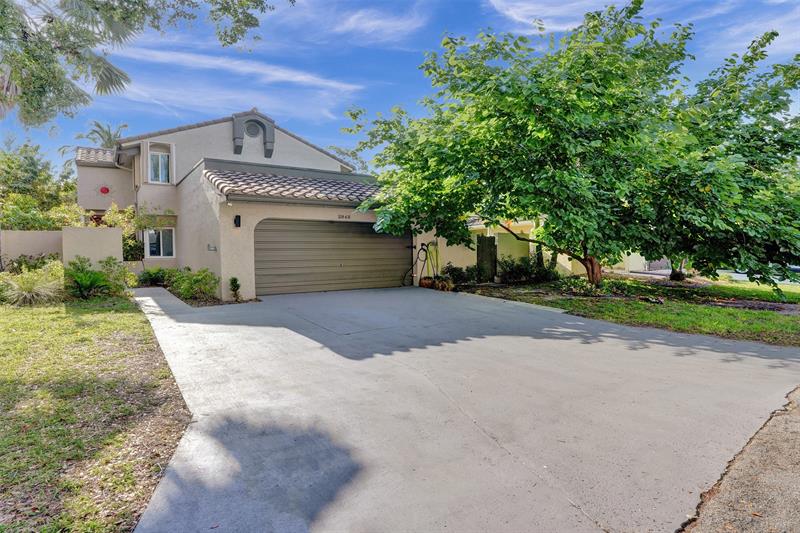 Details for 2945 Begonia Way, Cooper City, FL 33026