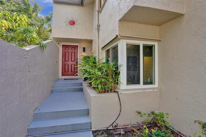 Image 8 of 38 For 2945 Begonia Way