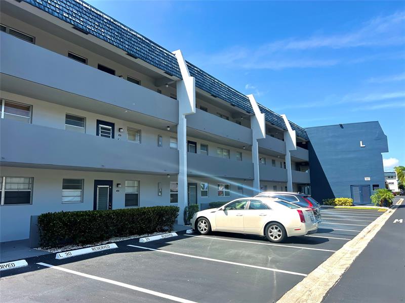 Details for 7897 Golf Circle Dr 110, Margate, FL 33063