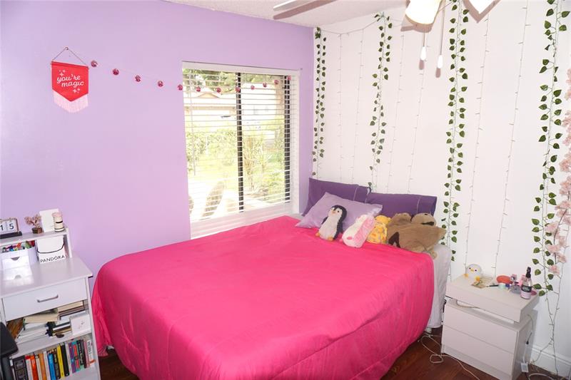 Image 21 of 50 For 9124 50th Ct
