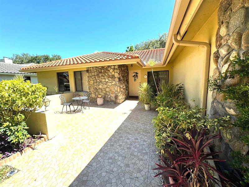 Image 47 of 50 For 9124 50th Ct