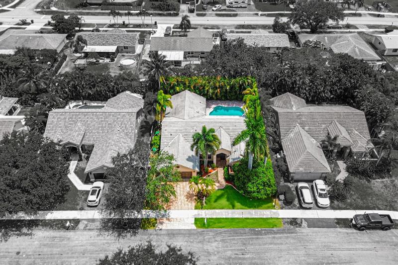 Image 20 of 25 For 12626 9th Pl