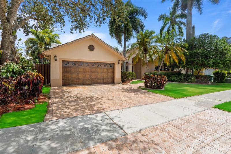 Image 3 of 25 For 12626 9th Pl