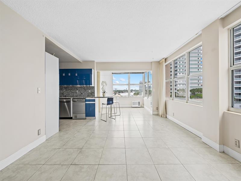 Image 14 of 17 For 345 Fort Lauderdale Beach Blvd  801