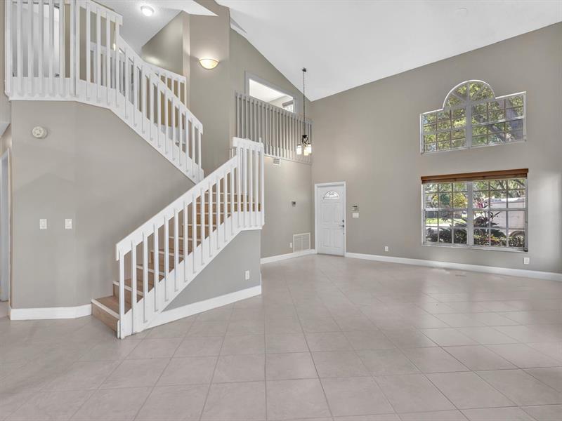Image 10 of 57 For 9240 Oak Grove Cir