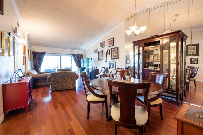 Image 11 of 38 For 6429 Pinehurst Cir W.  C24