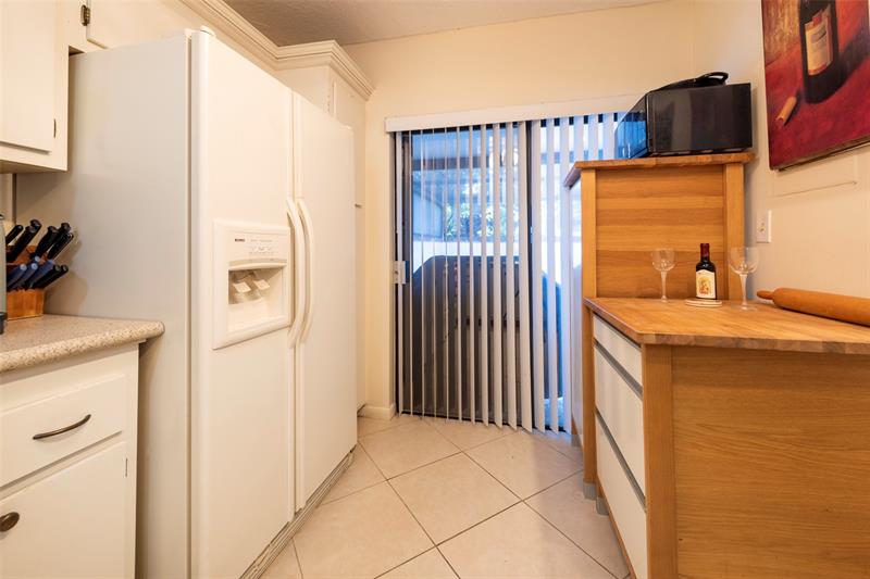 Image 17 of 38 For 6429 Pinehurst Cir W.  C24