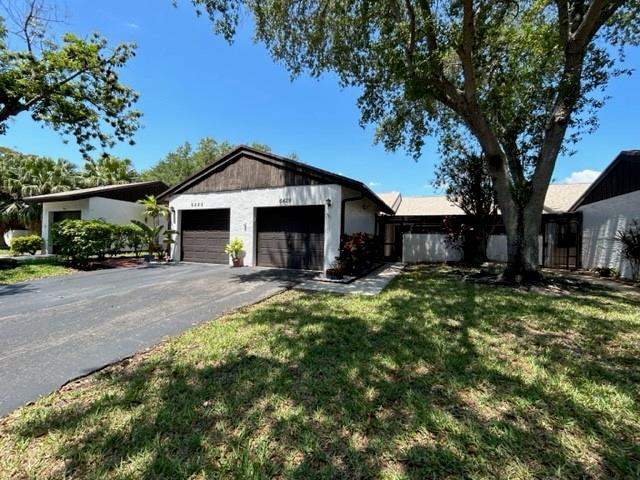 Image 31 of 38 For 6429 Pinehurst Cir W.  C24