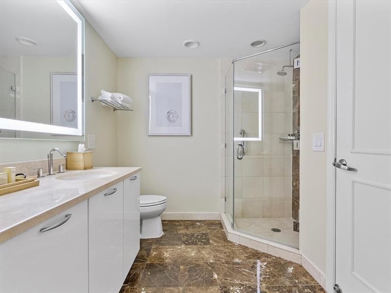 Image 26 of 41 For 505 Ft Lauderdale Bch Blvd  1708