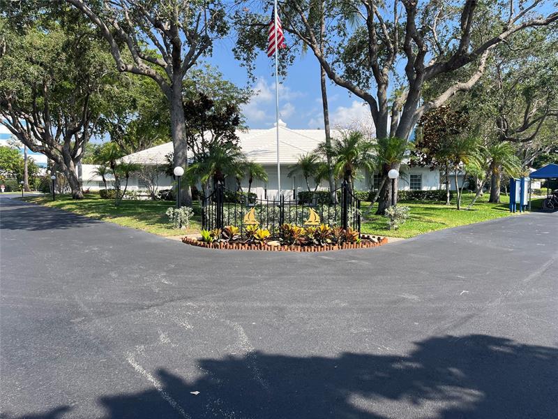 Image 32 of 32 For 6407 Bay Club Drive  3