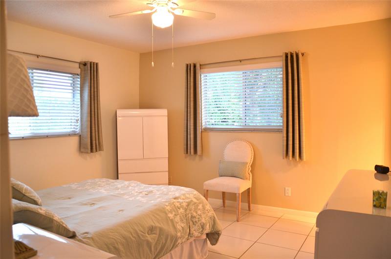 Image 16 of 30 For 255 Cypress Rd  342