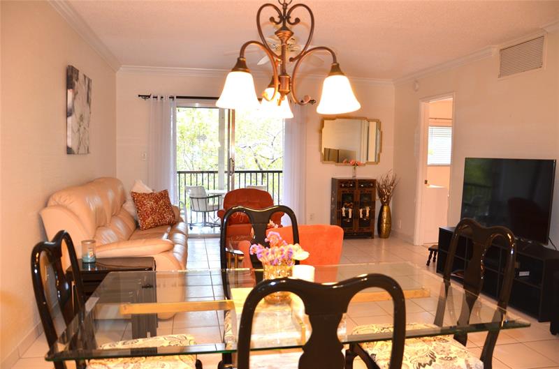 Image 8 of 30 For 255 Cypress Rd  342