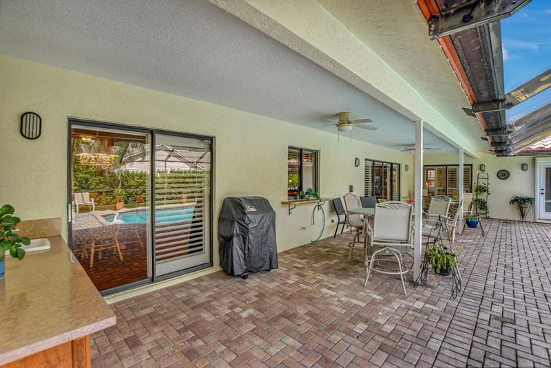 Image 30 of 47 For 243 Woodlake Circle