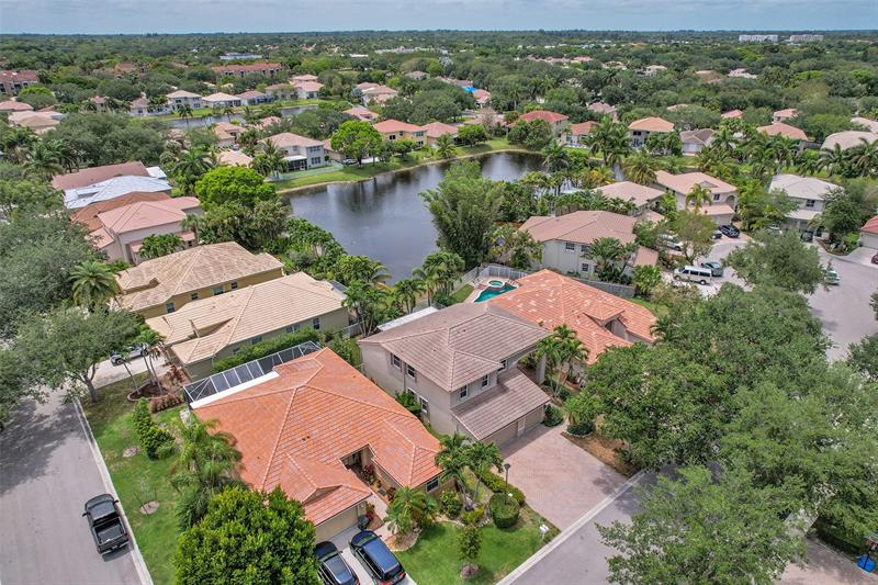Image 53 of 55 For 4819 53rd Cir