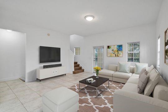 Image 10 of 49 For 241 6th Pl  