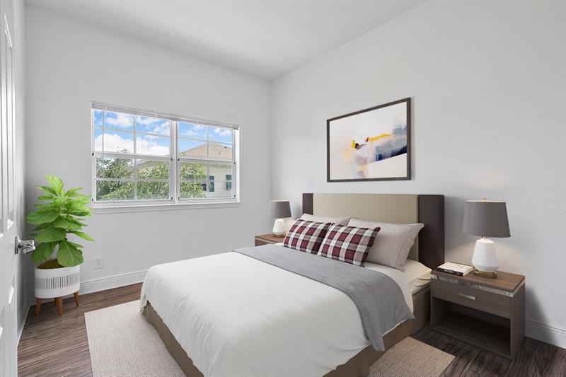 Image 17 of 49 For 241 6th Pl  