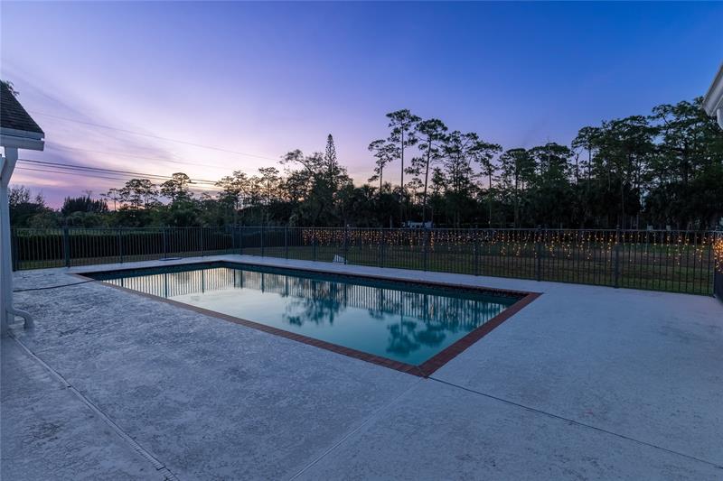Image 10 of 54 For 13105 Raymond Dr