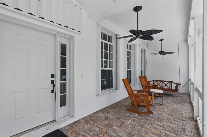 Image 11 of 54 For 13105 Raymond Dr
