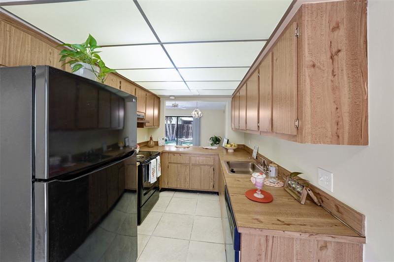 Image 10 of 34 For 9637 15th Ct