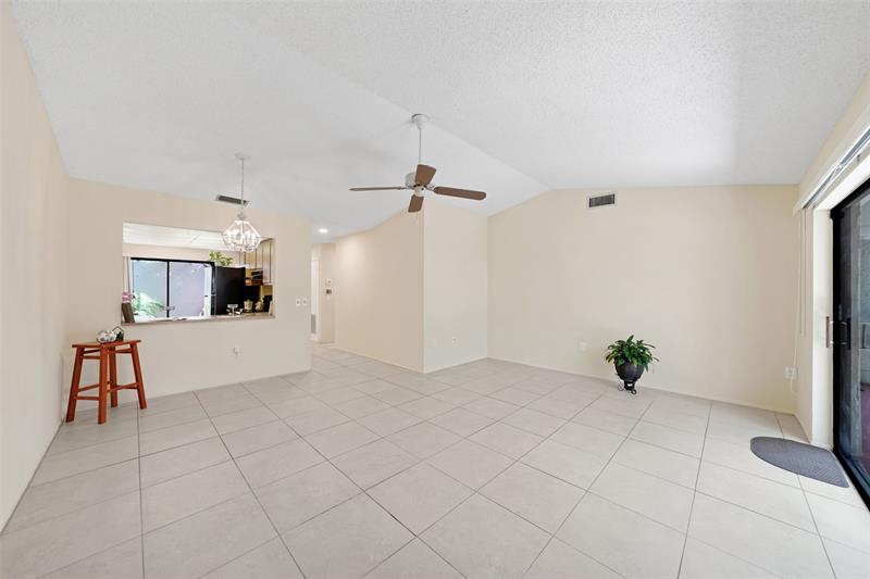 Image 12 of 34 For 9637 15th Ct