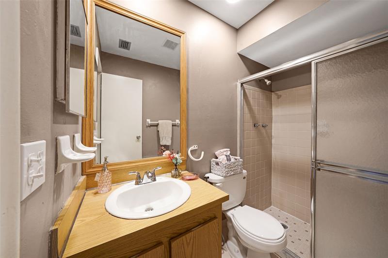 Image 21 of 34 For 9637 15th Ct