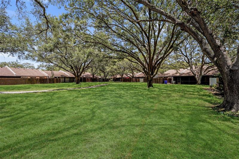 Image 25 of 34 For 9637 15th Ct