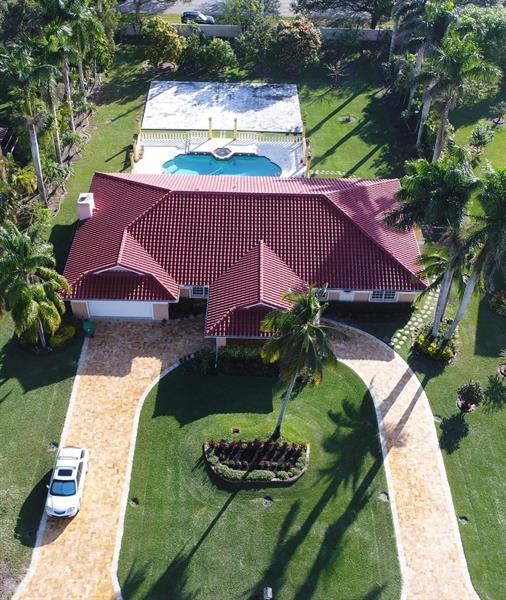 Details for 5510 Castlegate Ave, Davie, FL 33331