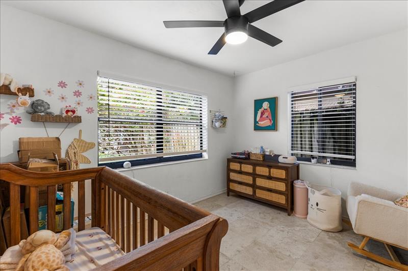 Image 20 of 39 For 481 46th St  