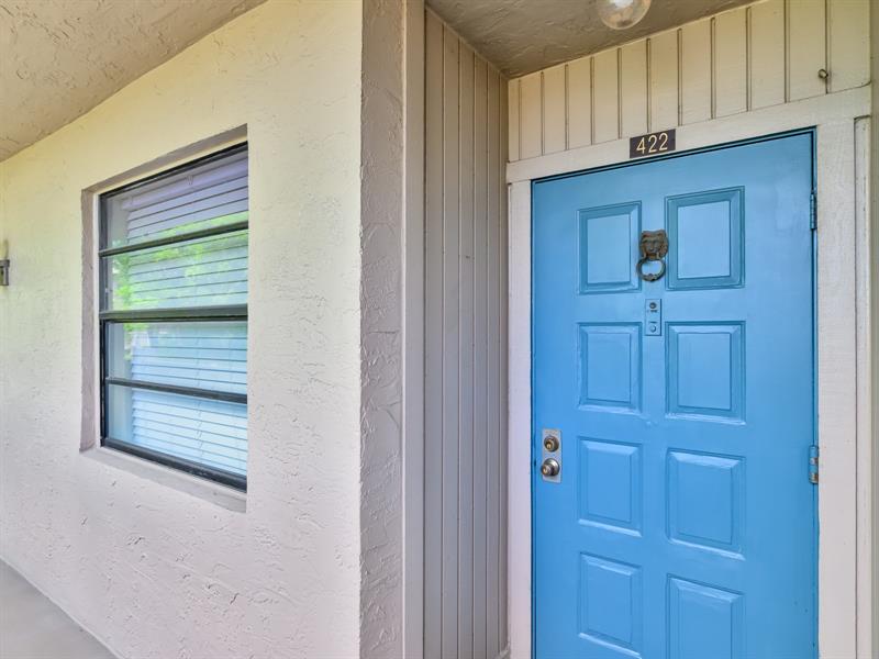 Image 10 of 51 For 1101 Colony Point Cir  422
