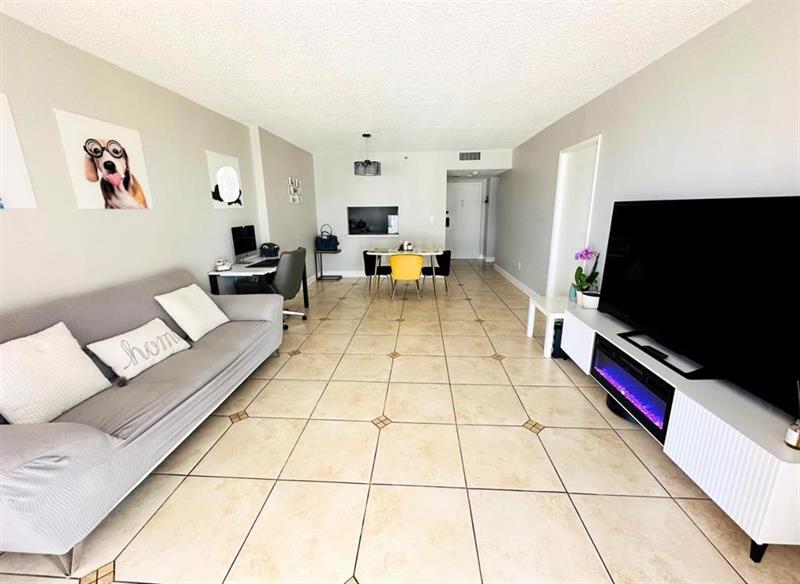 Image 6 of 24 For 1470 123rd St  A408