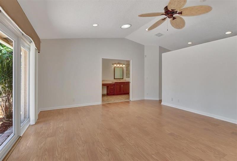 Image 22 of 77 For 11106 Whispering Pines Ln
