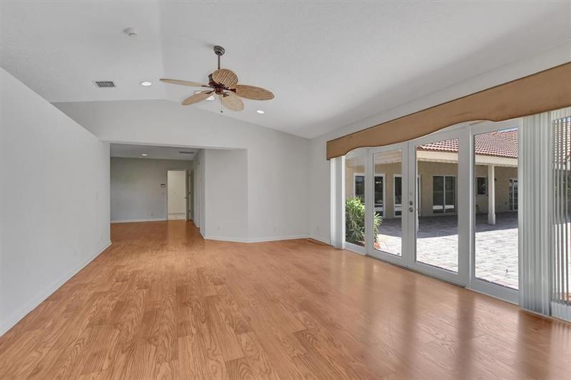 Image 23 of 77 For 11106 Whispering Pines Ln