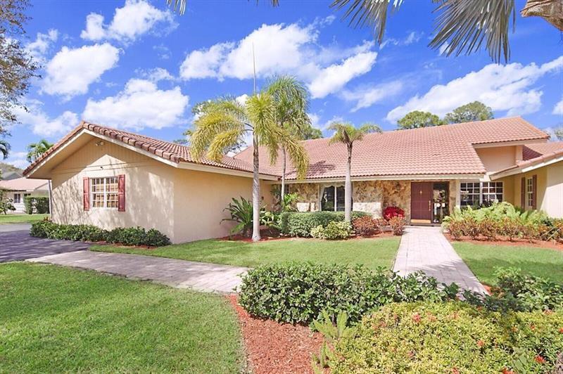Image 3 of 77 For 11106 Whispering Pines Ln