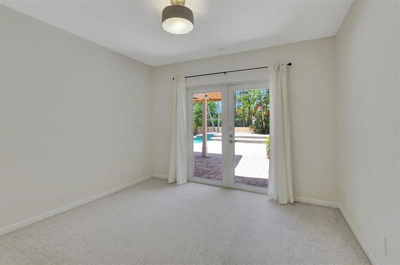 Image 36 of 77 For 11106 Whispering Pines Ln