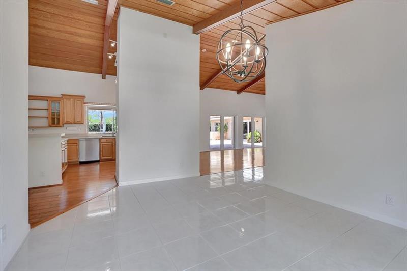 Image 39 of 77 For 11106 Whispering Pines Ln