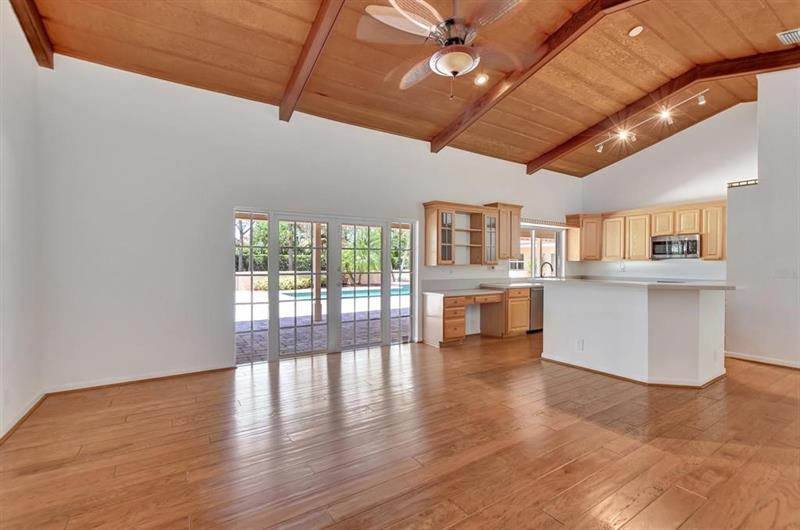 Image 47 of 77 For 11106 Whispering Pines Ln