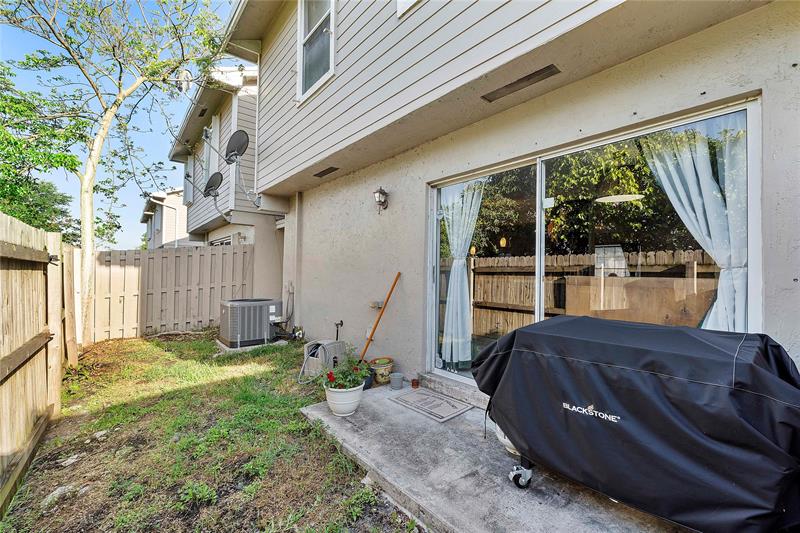 Image 22 of 26 For 12242 36th Pl  12242
