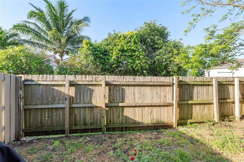 Image 23 of 26 For 12242 36th Pl  12242