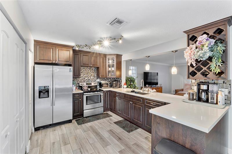 Image 5 of 26 For 12242 36th Pl  12242