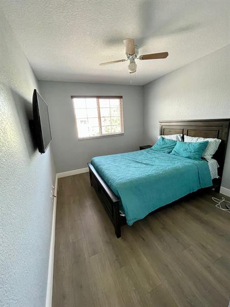 Image 10 of 22 For 1414 34th Way