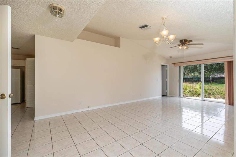 Image 14 of 27 For 1881 116th Way
