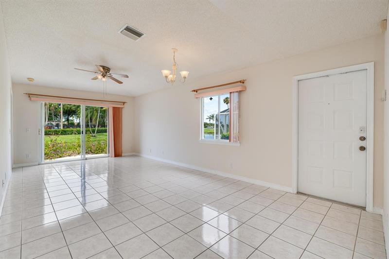 Image 15 of 27 For 1881 116th Way