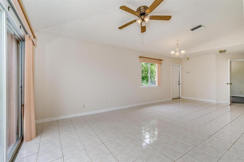 Image 16 of 27 For 1881 116th Way