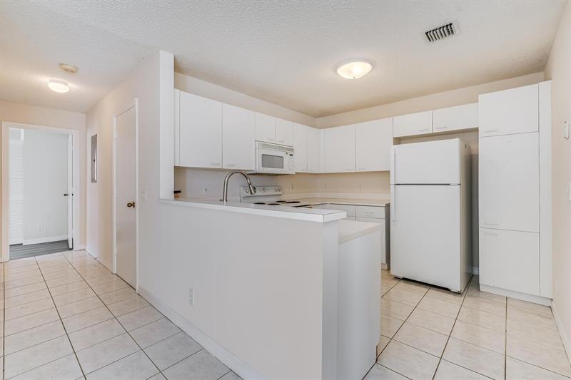 Image 17 of 27 For 1881 116th Way