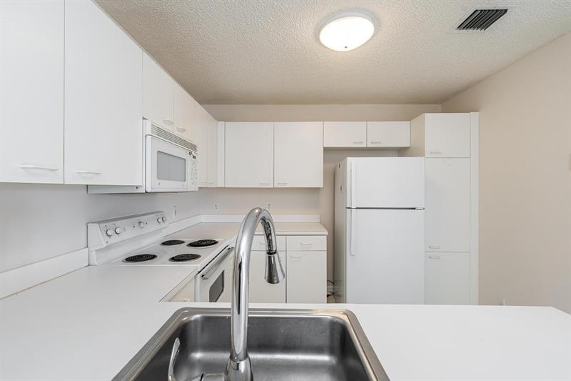 Image 19 of 27 For 1881 116th Way