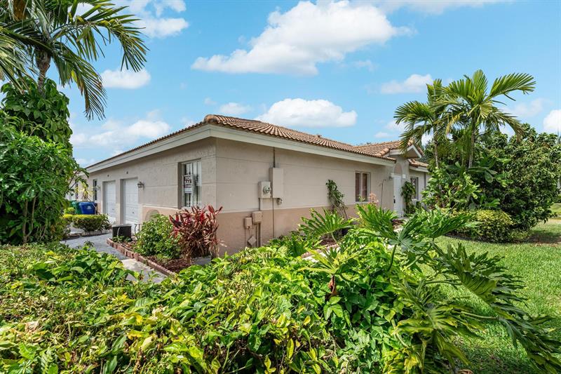 Image 5 of 27 For 1881 116th Way