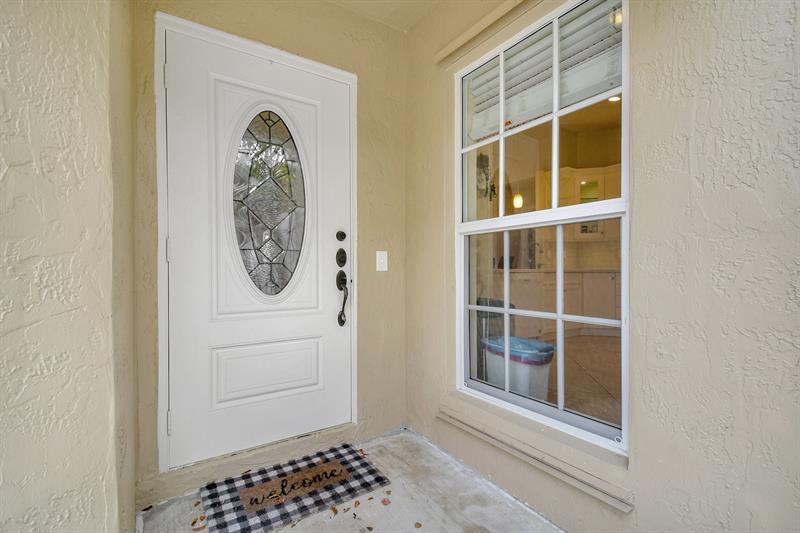 Image 6 of 47 For 134 Riverbend Dr
