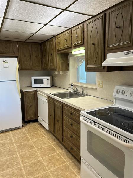 Image 12 of 26 For 4191 41st St  312